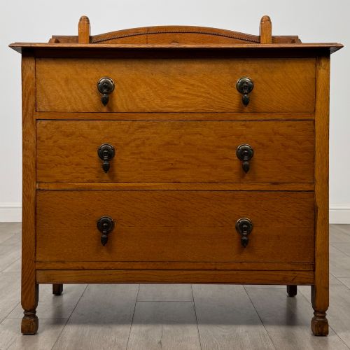 ANTIQUE 20TH CENTURY EDWARDIAN CHEST OF DRAWERS IN OAK