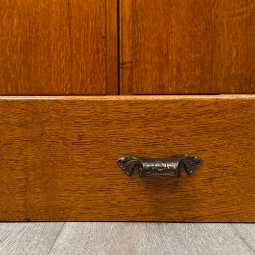 ANTIQUE 20TH CENTURY ART DECO STYLE CUPBOARD IN OAK - ADDITIONAL PHOTO 11
