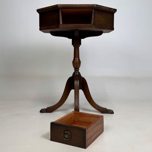 ANTIQUE 20TH CENTURY PAIR OF BEDSIDE CABINETS IN MAHOGANY - ADDITIONAL PHOTO 7