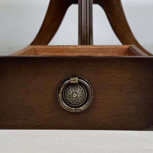 ANTIQUE 20TH CENTURY PAIR OF BEDSIDE CABINETS IN MAHOGANY - ADDITIONAL PHOTO 8