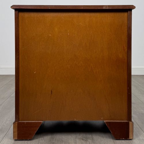 ANTIQUE 20TH CENTURY INLAID CHEST OF DRAWERS IN MAHOGANY - ADDITIONAL PHOTO 4