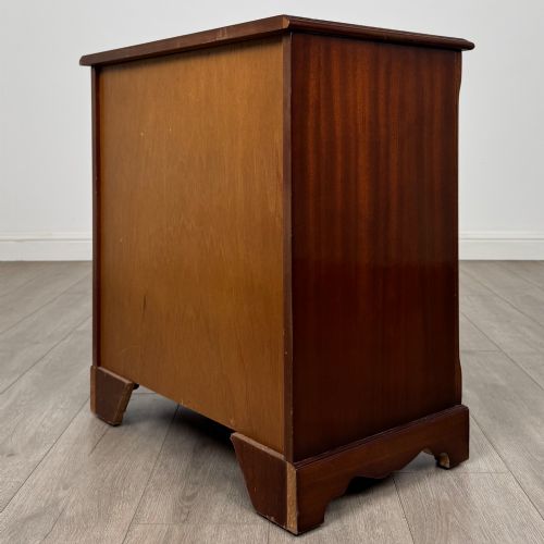 ANTIQUE 20TH CENTURY INLAID CHEST OF DRAWERS IN MAHOGANY - ADDITIONAL PHOTO 5