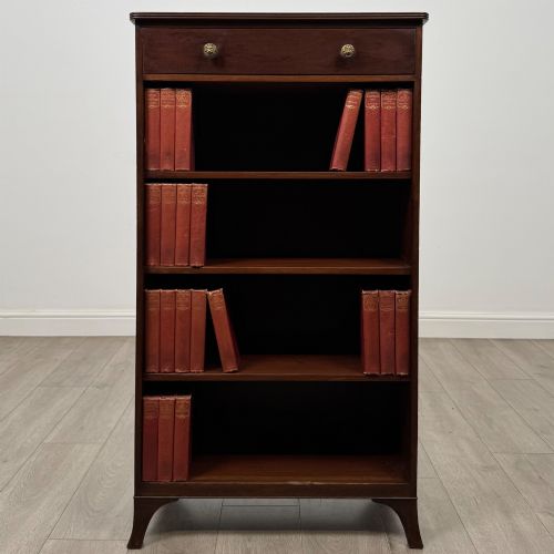 ANTIQUE 19TH CENTURY REGENCY OPEN BOOKCASE IN MAHOGANY