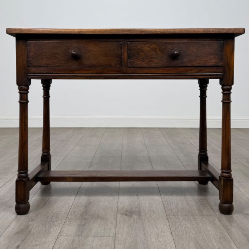 ANTIQUE 20TH CENTURY EDWARDIAN WRITING TABLE IN OAK