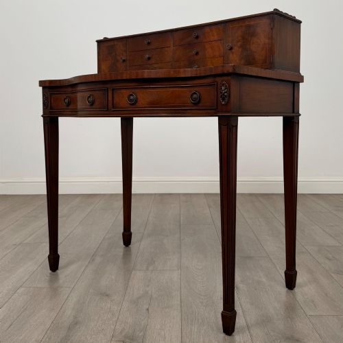 ANTIQUE 20TH CENTURY WRITING TABLE IN MAHOGANY - ADDITIONAL PHOTO 1