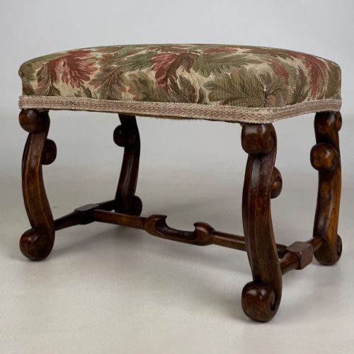 ANTIQUE 20TH CENTURY EDWARDIAN TAPESTRY STOOL IN WALNUT - ADDITIONAL PHOTO 1