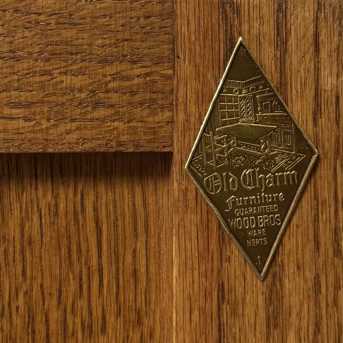 ANTIQUE 20TH CENTURY CARVED OAK COFFEE TABLE - ADDITIONAL PHOTO 10