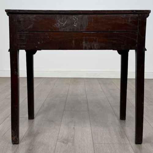 ANTIQUE 18TH CENTURY GEORGIAN SIDE TABLE IN OAK - ADDITIONAL PHOTO 4