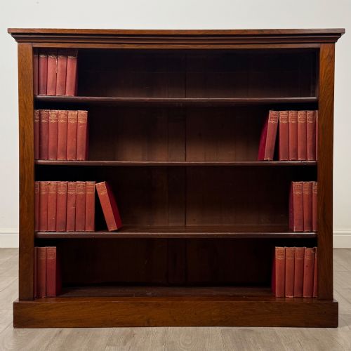 ANTIQUE 19TH CENTURY VICTORIAN BOOKCASE IN MAHOGANY