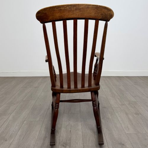 ANTIQUE 20TH CENTURY FARMHOUSE ROCKING CHAIR IN ELM - ADDITIONAL PHOTO 3