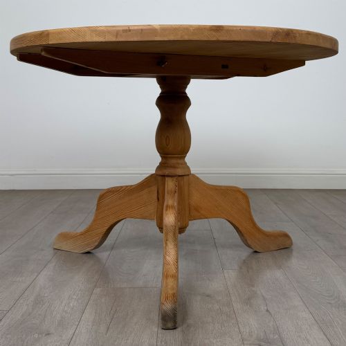 ANTIQUE 19TH CENTURY VICTORIAN TILT TOP BREAKFAST TABLE IN PINE