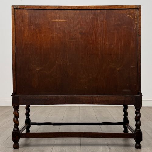 ANTIQUE 20TH CENTURY JACOBEAN STYLE BUREAU IN OAK - ADDITIONAL PHOTO 5