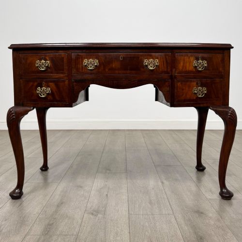 ANTIQUE 20TH CENTURY EDWARDIAN WRITING TABLE IN MAHOGANY