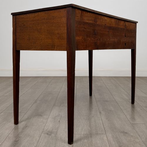 ANTIQUE 18TH CENTURY GEORGIAN WRITING TABLE IN MAHOGANY - ADDITIONAL PHOTO 3