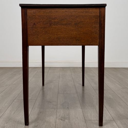 ANTIQUE 18TH CENTURY GEORGIAN WRITING TABLE IN MAHOGANY - ADDITIONAL PHOTO 6