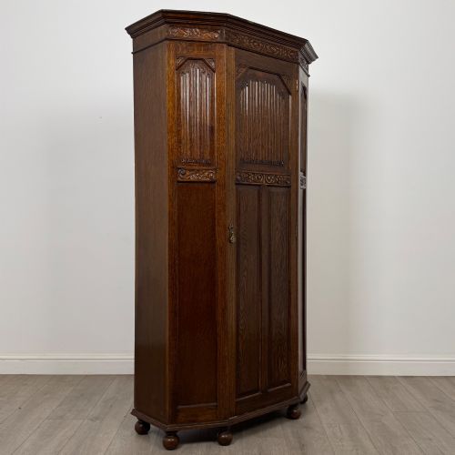 ANTIQUE 20TH CENTURY CARVED LINENFOLD WARDROBE IN OAK - ADDITIONAL PHOTO 8