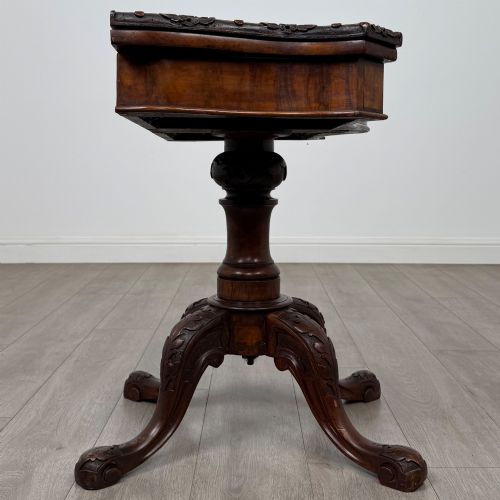 ANTIQUE 19TH CENTURY VICTORIAN TEA TABLE IN FIGURED WALNUT - ADDITIONAL PHOTO 6