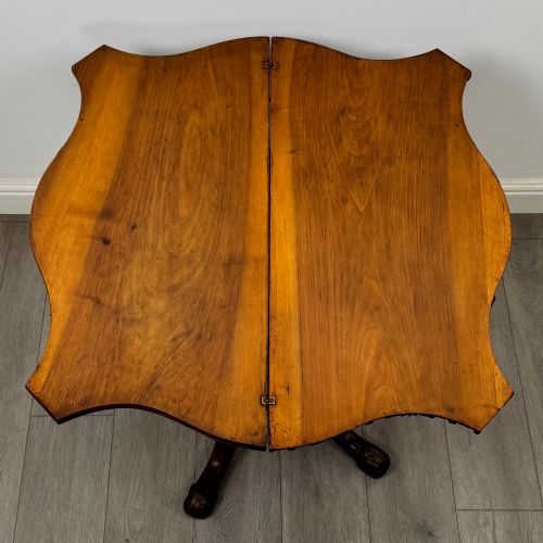 ANTIQUE 19TH CENTURY VICTORIAN TEA TABLE IN FIGURED WALNUT - ADDITIONAL PHOTO 10