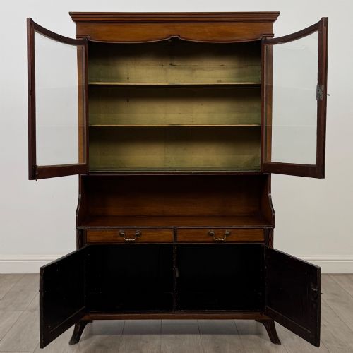 ANTIQUE 18TH CENTURY GEORGIAN DISPLAY CABINET IN MAHOGANY - ADDITIONAL PHOTO 1