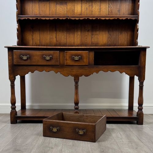 ANTIQUE 20TH CENTURY FINE QUALITY WELSH DRESSER IN OAK - ADDITIONAL PHOTO 9