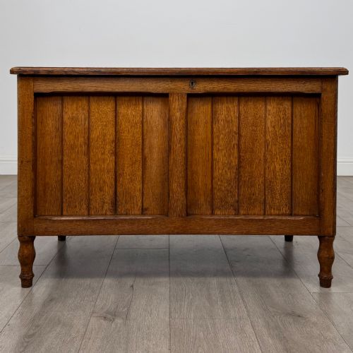 ANTIQUE 20TH CENTURY ARTS CRAFTS BLANKET BOX IN GOLDEN OAK