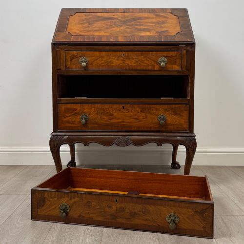 ANTIQUE 20TH CENTURY EDWARDIAN BUREAU IN FIGURED WALNUT - ADDITIONAL PHOTO 11