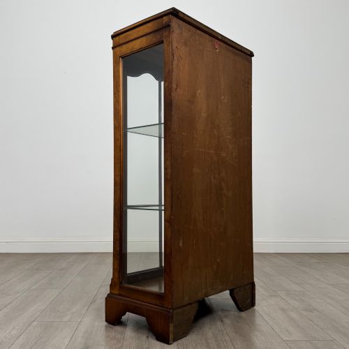 ANTIQUE 20TH CENTURY DISPLAY CABINET IN BURR WALNUT - ADDITIONAL PHOTO 4