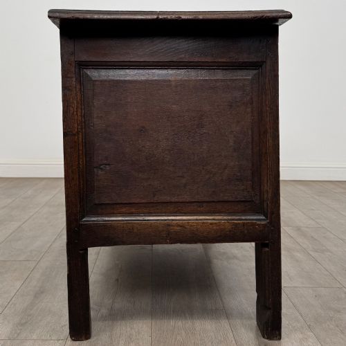 ANTIQUE 18TH CENTURY GEORGIAN COFFER IN GOLDEN OAK - ADDITIONAL PHOTO 6