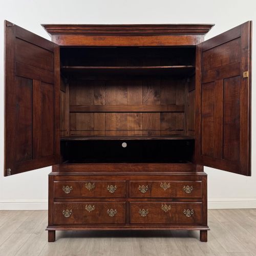 ANTIQUE 20TH CENTURY FINE QUALITY WARDROBE IN OAK - ADDITIONAL PHOTO 1
