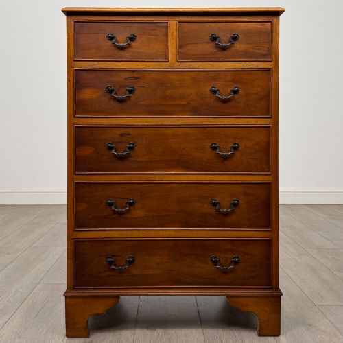 ANTIQUE 20TH CENTURY YEW WOOD CHEST OF DRAWERS