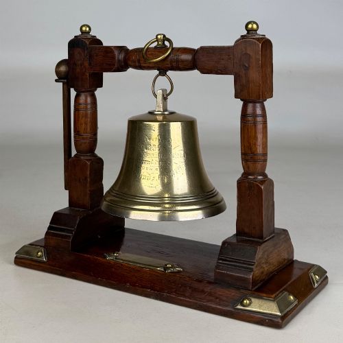 ANTIQUE 20TH CENTURY BRASS EDWARDIAN BELL WITH OAK STAND