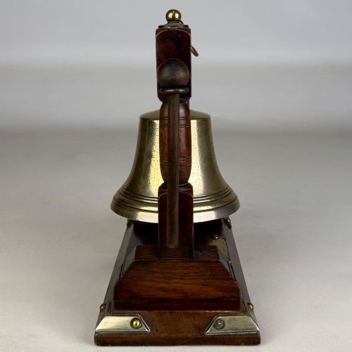 ANTIQUE 20TH CENTURY BRASS EDWARDIAN BELL WITH OAK STAND - ADDITIONAL PHOTO 6
