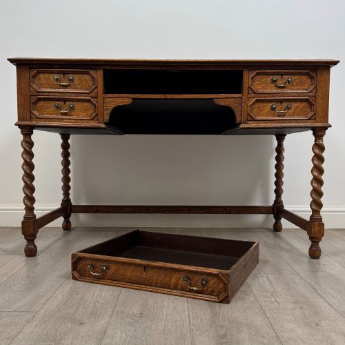 ANTIQUE 20TH CENTURY JACOBEAN STYLE WRITING TABLE IN GOLDEN OAK - ADDITIONAL PHOTO 9