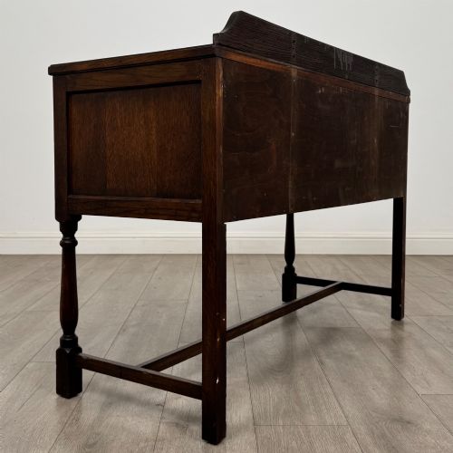 ANTIQUE 20TH CENTURY EDWARDIAN SIDE TABLE IN OAK - ADDITIONAL PHOTO 3