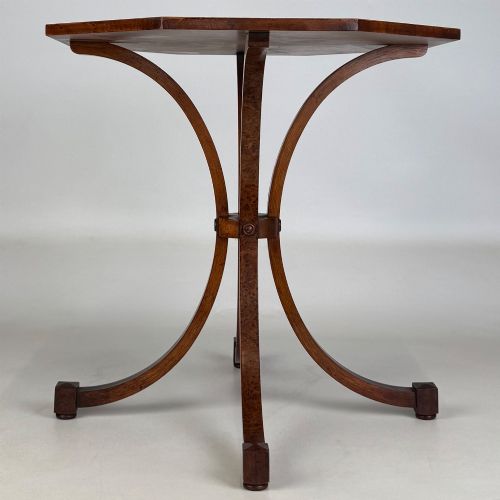 ANTIQUE 20TH CENTURY OCTAGONAL SIDE TABLE IN BURR WALNUT - ADDITIONAL PHOTO 3