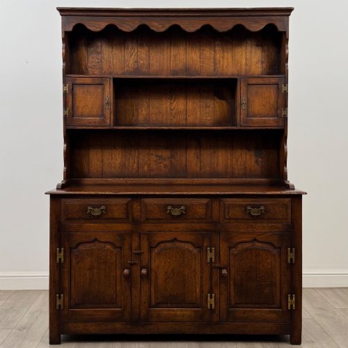 antique 20th century farmhouse welsh dresser in oak - CATEGORY: ANTIQUE DRESSERS - DATED EDWARDIAN