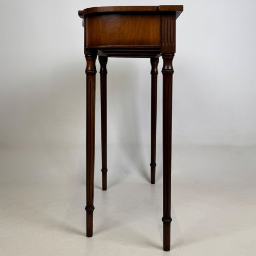 ANTIQUE 20TH CENTURY SIDE TABLE IN MAHOGANY BURR WALNUT - ADDITIONAL PHOTO 2