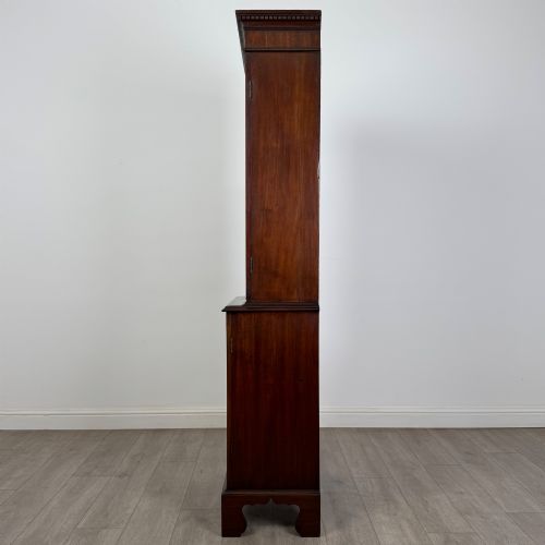 ANTIQUE 18TH CENTURY NARROW GEORGIAN DISPLAY CABINET - ADDITIONAL PHOTO 4