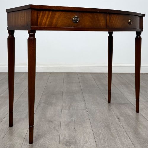 ANTIQUE 20TH CENTURY BOW FRONT WRITING TABLE IN MAHOGANY - ADDITIONAL PHOTO 7