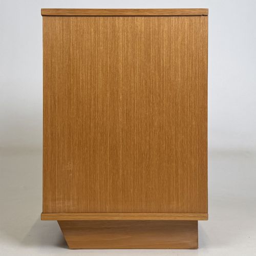 VINTAGE 20TH CENTURY QUALITY PAIR OF BEDSIDE CABINETS IN TEAK - ADDITIONAL PHOTO 4