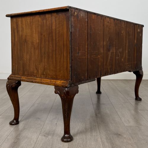 ANTIQUE 18TH CENTURY QUEEN ANNE CHEST OF DRAWERS IN WALNUT - ADDITIONAL PHOTO 3