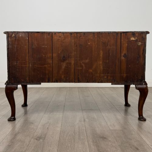 ANTIQUE 18TH CENTURY QUEEN ANNE CHEST OF DRAWERS IN WALNUT - ADDITIONAL PHOTO 4