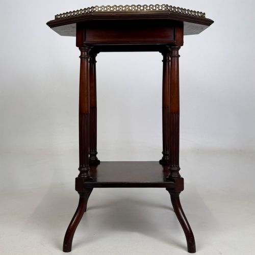 ANTIQUE 19TH CENTURY OCTAGONAL SIDE TABLE IN MAHOGANY - ADDITIONAL PHOTO 8