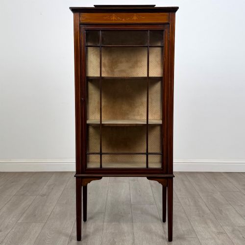 ANTIQUE 20TH CENTURY SMALL EDWARDIAN DISPLAY CABINET