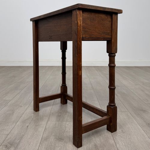 ANTIQUE 20TH CENTURY SMALL GOOD QUALITY SIDE TABLE IN OAK - ADDITIONAL PHOTO 5