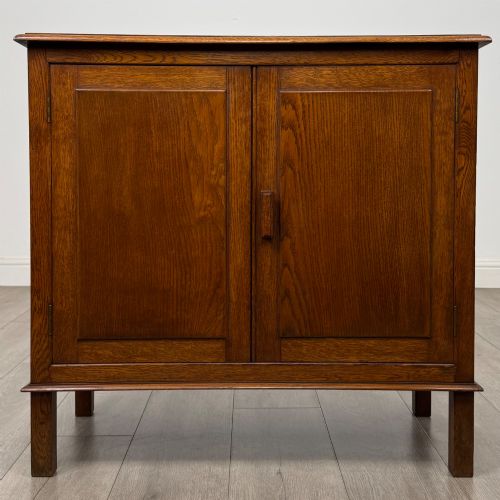 Antique 20th Century Edwardian Fitted Cupboard in Oak