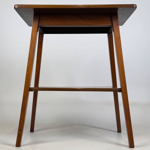 Antique 20th Century Edwardian Side Table In Walnut