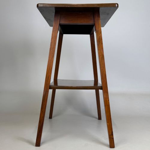 fig 6. An Edwardian walnut side table featuring square apron framing, four splayed tapered legs, and an integrated lower undertier shelf.
