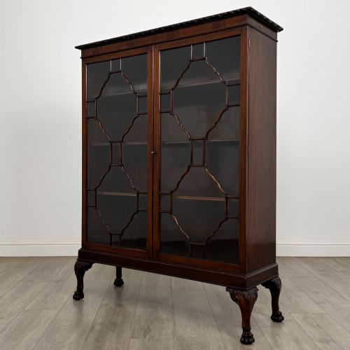 ANTIQUE 20TH CENTURY EDWARDIAN DISPLAY CABINET IN MAHOGANY - ADDITIONAL PHOTO 2