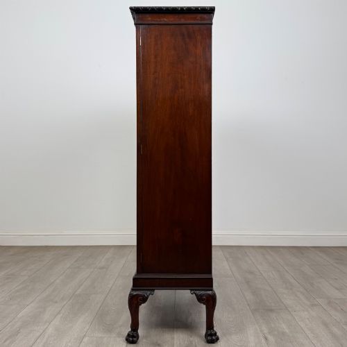 ANTIQUE 20TH CENTURY EDWARDIAN DISPLAY CABINET IN MAHOGANY - ADDITIONAL PHOTO 3